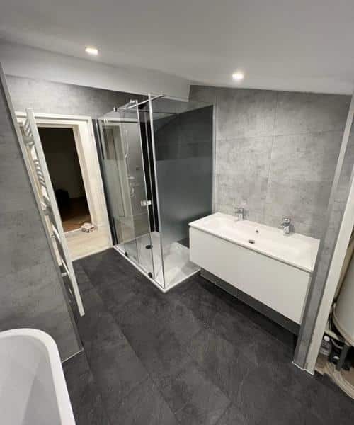 Rénovation salle de bain complète à Bordeaux 33 APRÈS (1)